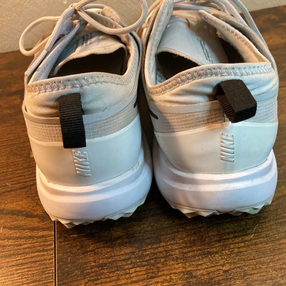 Nike Free TR 8 Womens Size 7.5 Training Shoes White Vast Grey AH6973-100 Workout